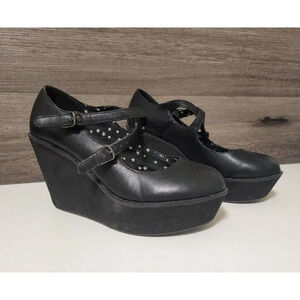 Mudd Womens Platform Mary Jane Shoes Size 7.5 Black Retro Inspired Heels